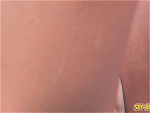 fledgling Beach nudist voyeur - Close Up shaved vulva